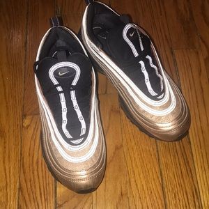 Women’s Nike Air Max 97